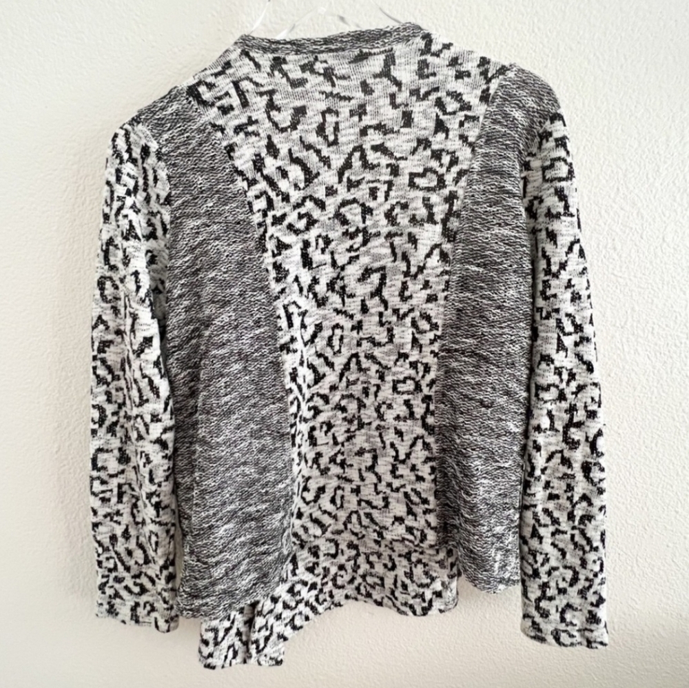Jack by BB Dakota Monochrome Patterned Cardigan - Picture 2 of 3